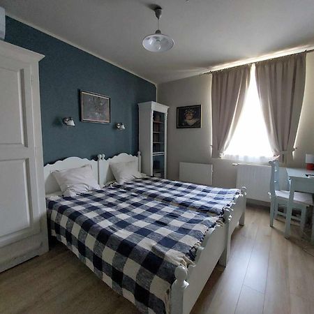 Fogado A Patkolokovacshoz Vendeghaz Szekszard Bed and Breakfast Εξωτερικό φωτογραφία